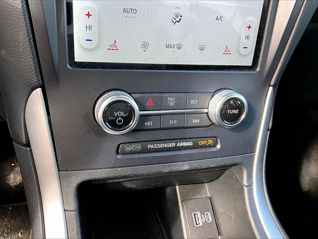 2024 Ford Edge — photo 25
