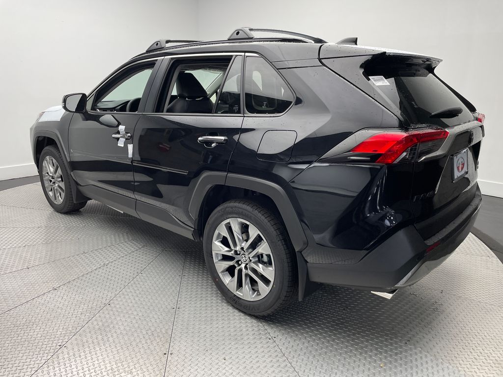 Thumbnail: 2025 Toyota RAV4 - 7