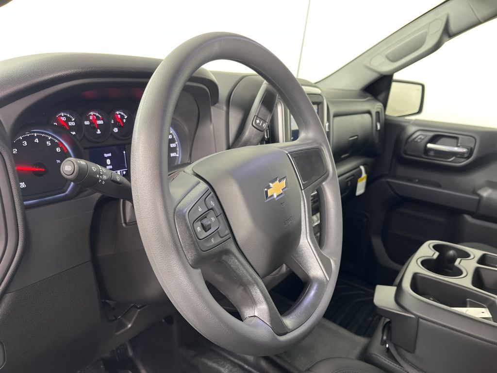 Thumbnail: 2026 Chevrolet Silverado 1500 - 23