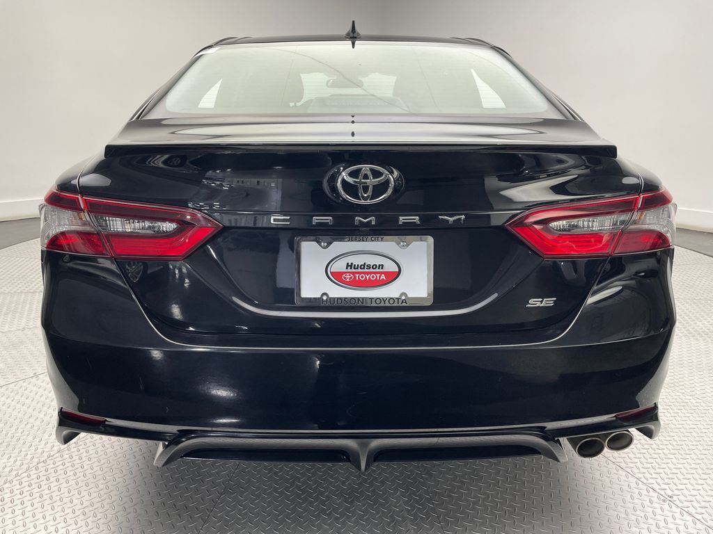 2023 Toyota Camry SE 6