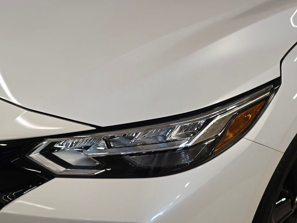 2023 Nissan Sentra SR photo 11
