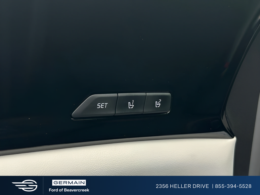 Used 2024 White Kia SX Prestige image 14