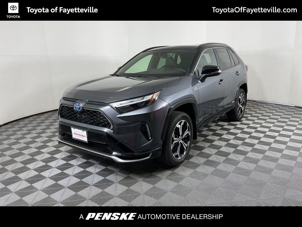 2022 Toyota RAV4 XSE -
                Fayetteville, AR