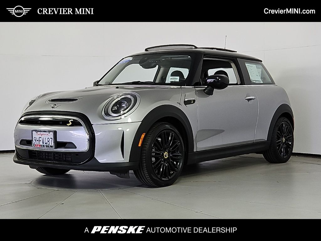 2024 MINI Cooper SE -
                  Santa Ana, CA