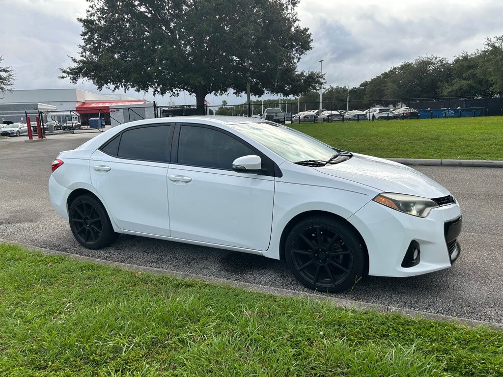 Thumbnail: 2016 Toyota Corolla - 7