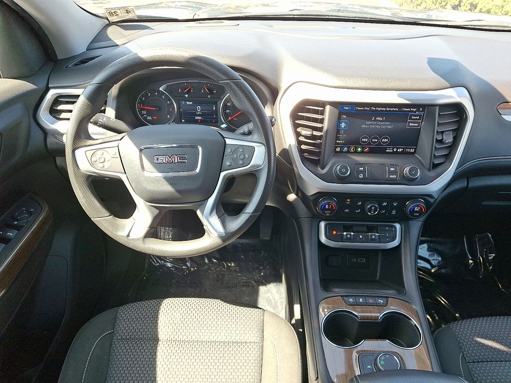Thumbnail: 2023 GMC Acadia - 12