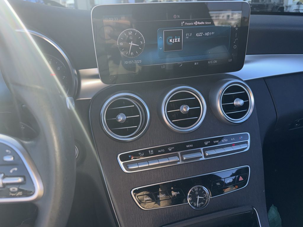 Thumbnail: 2019 Mercedes-Benz C-Class - 3