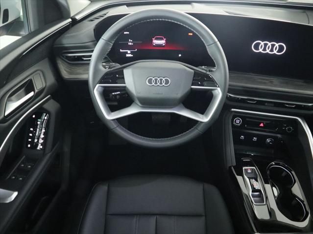 Thumbnail: 2025 Audi Q5 - 11