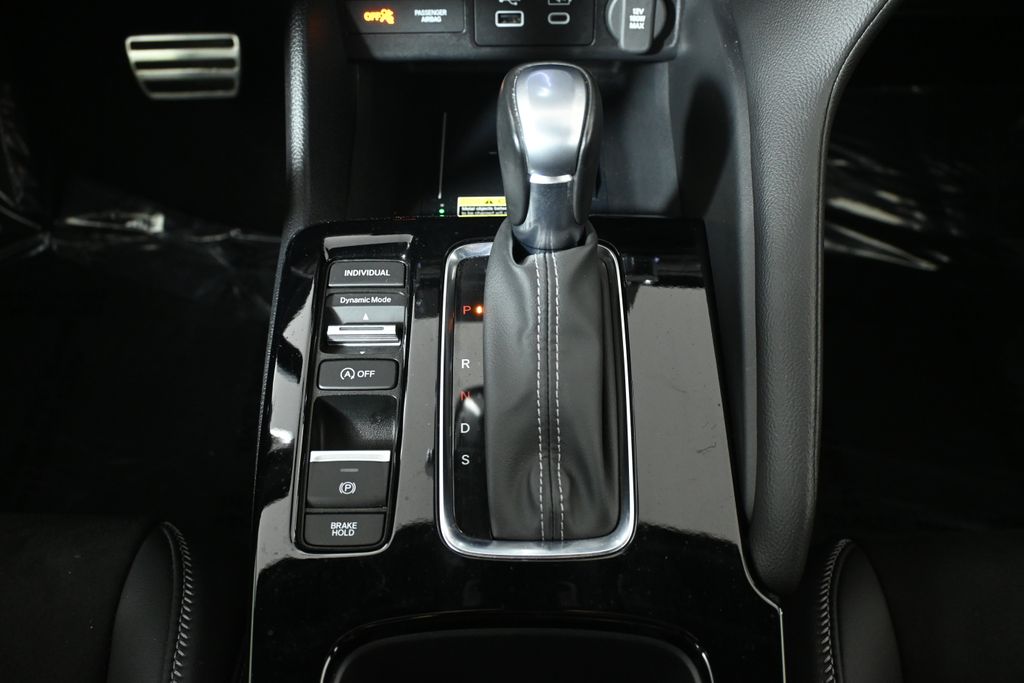 Thumbnail: 2024 Acura Integra - 24