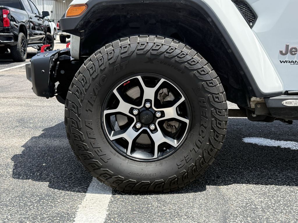2018 Jeep Wrangler Unlimited Rubicon White at Toyota of Victoria