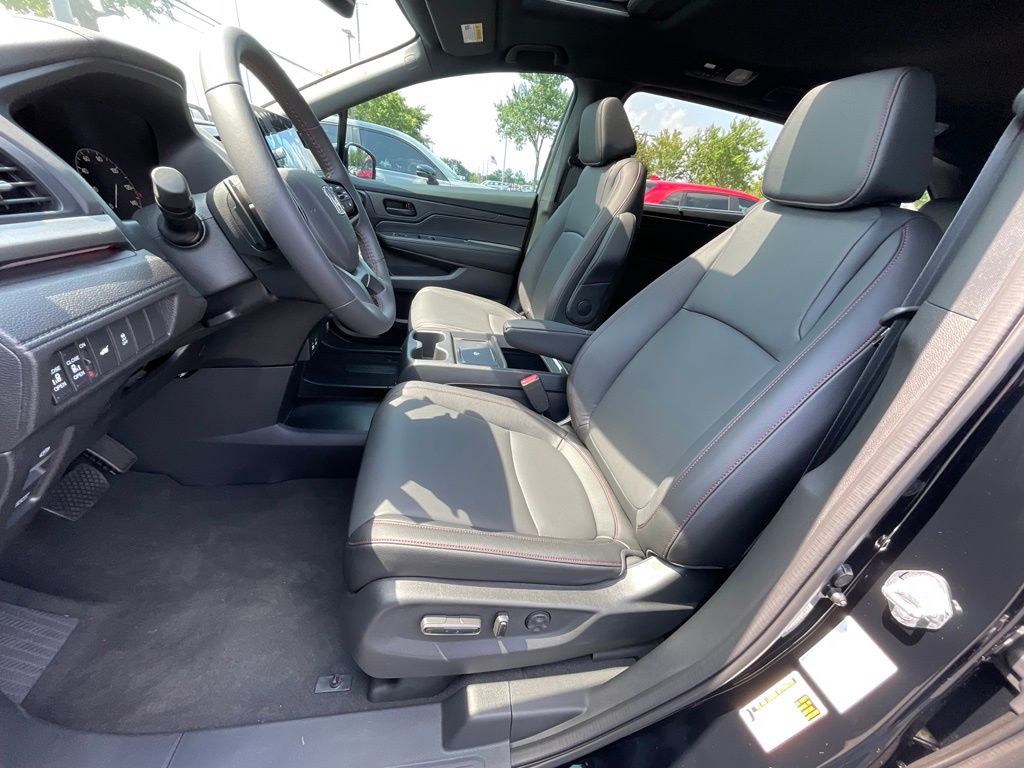 Thumbnail: 2026 Honda Odyssey - 26