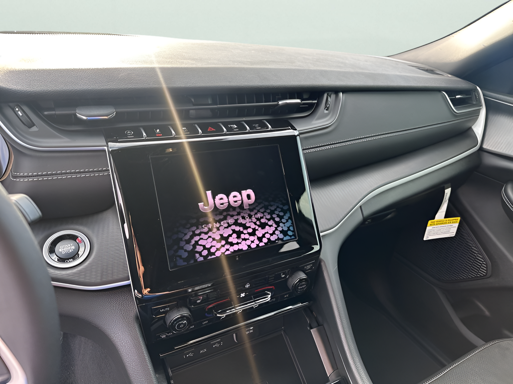 New Car 2025 Jeep Grand Cherokee  For Sale Under $50,000 In Austin, Texas