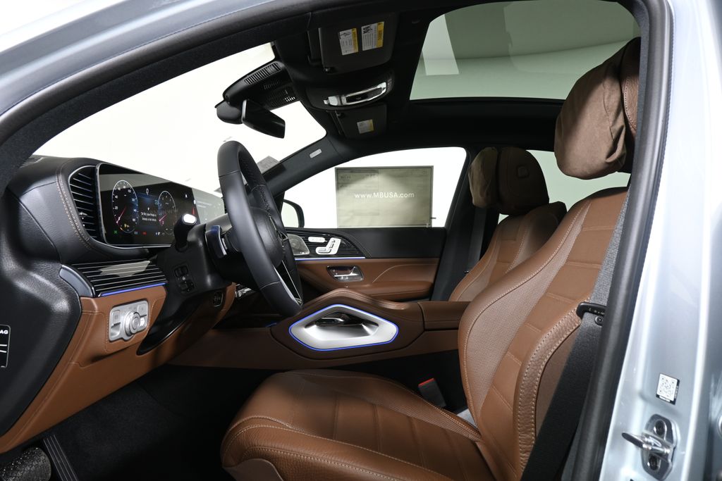 Thumbnail: 2026 Mercedes-Benz GLE - 3