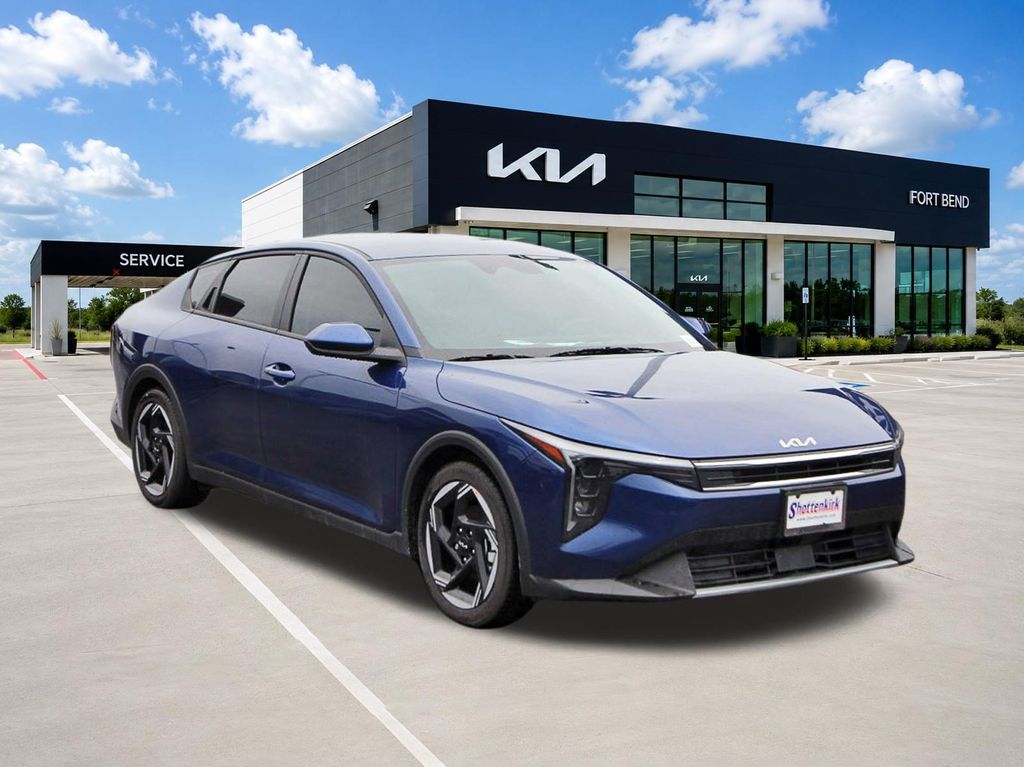 New 2026 Kia K4 Sedan