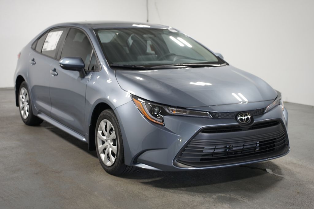 Thumbnail: 2025 Toyota Corolla - 3