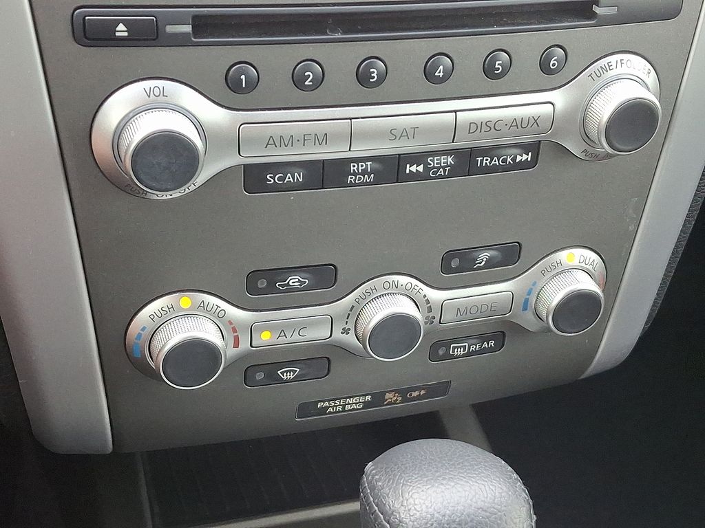 2014 Nissan Murano SV 16