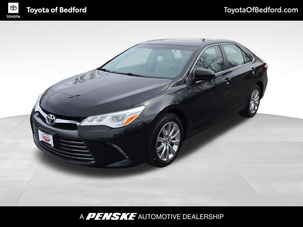 2016 Toyota Camry XLE -
                  Bedford, OH
