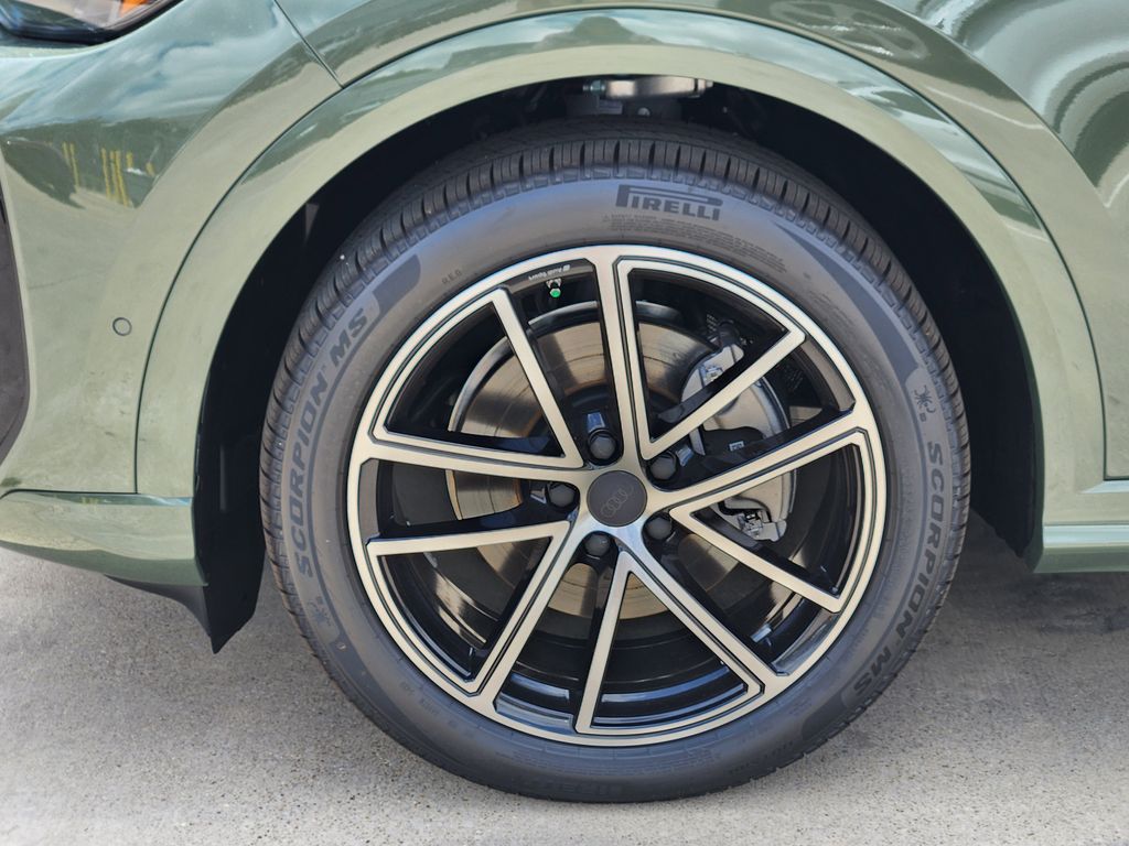 new 2026 Audi Q5 car, priced at $65,090