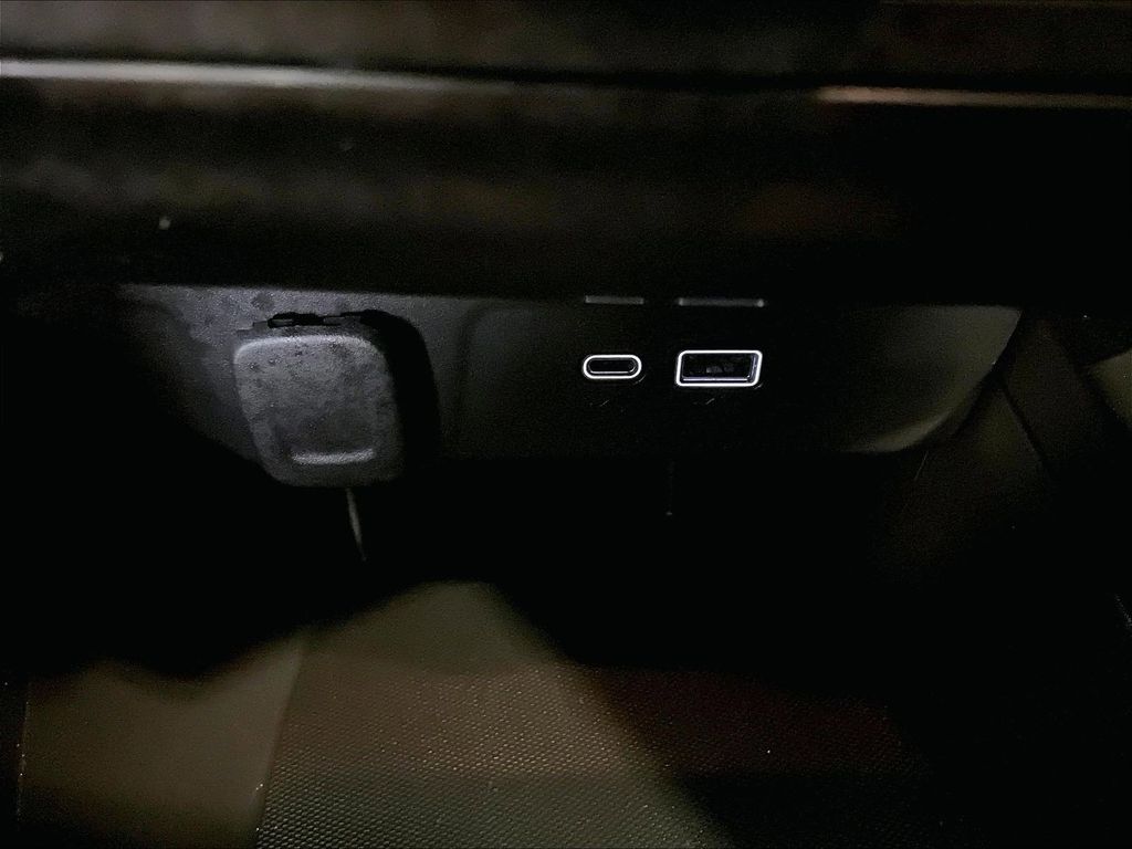2024 Chevrolet Trax — photo 27