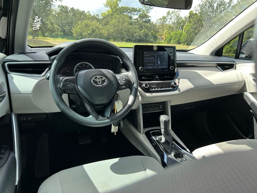 Thumbnail: 2022 Toyota Corolla Cross - 12