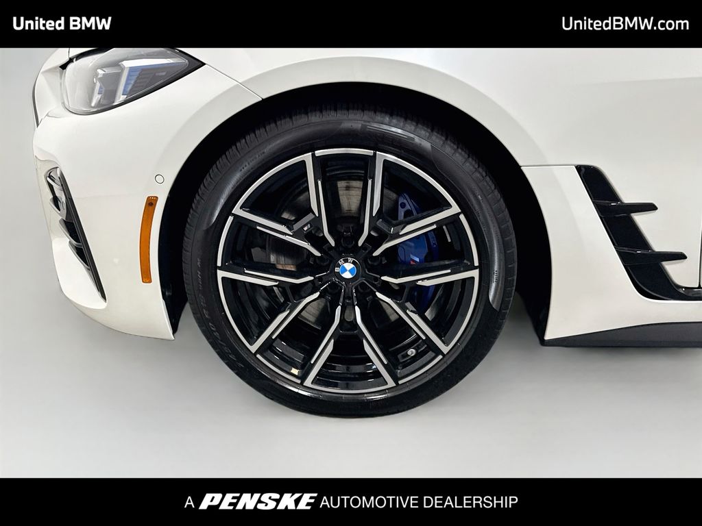 Thumbnail: 2026 BMW 4 Series - 9