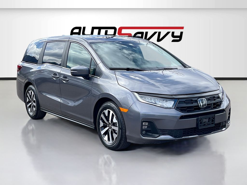 2025 Honda Odyssey EX-L's photo