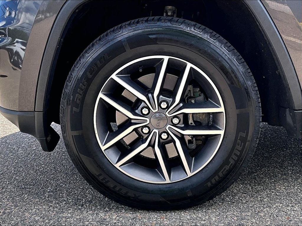 2021 Jeep Grand Cherokee — photo 7