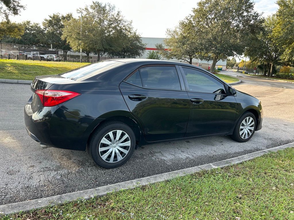 Thumbnail: 2019 Toyota Corolla - 5