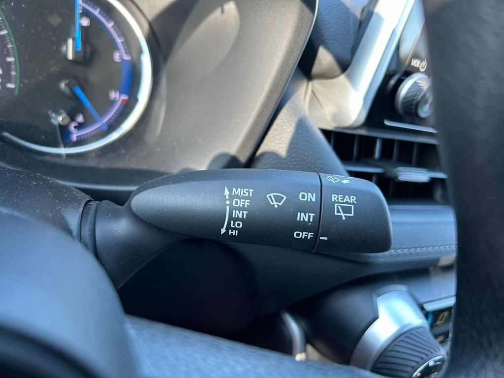2024 Toyota RAV4 LE 20