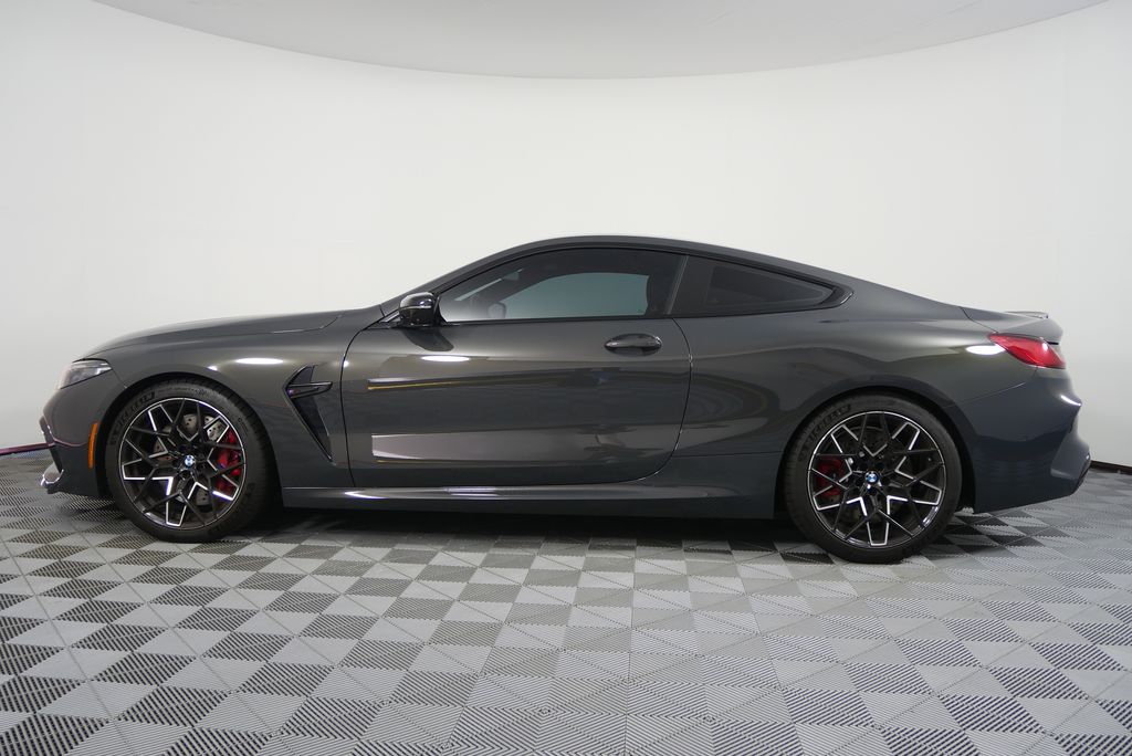 Thumbnail: 2024 BMW M8 - 8