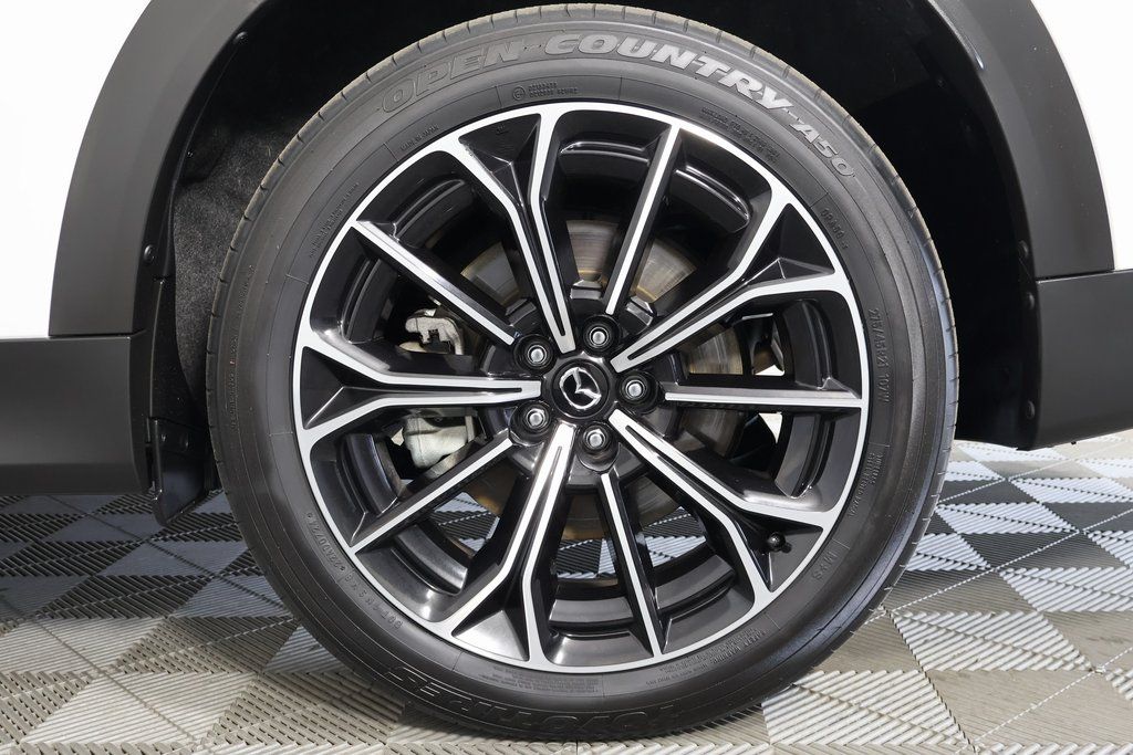 Thumbnail: 2025 Mazda CX-70 - 14