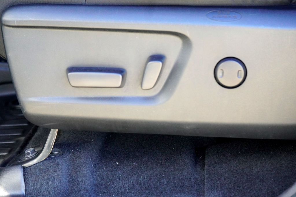 Used Car 2019 Toyota Tundra  Sr5 For Sale Under $35,000 In Taylor, Texas