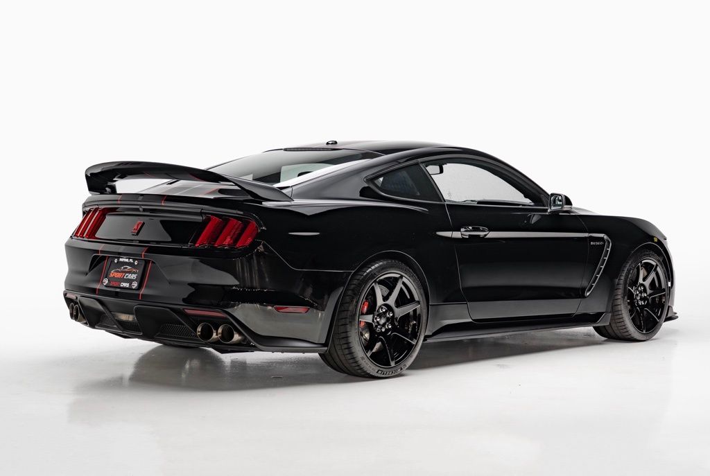 2018 Ford Mustang - Thumbnail 5