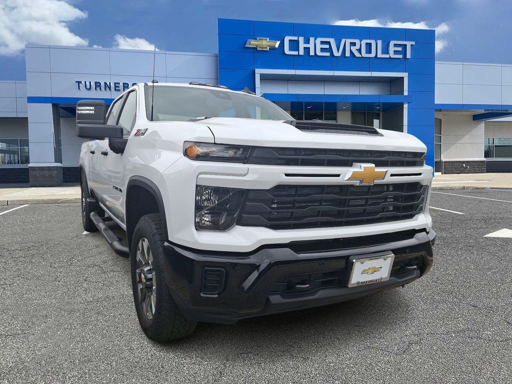 2025 Chevrolet Silverado 2500 Custom 2