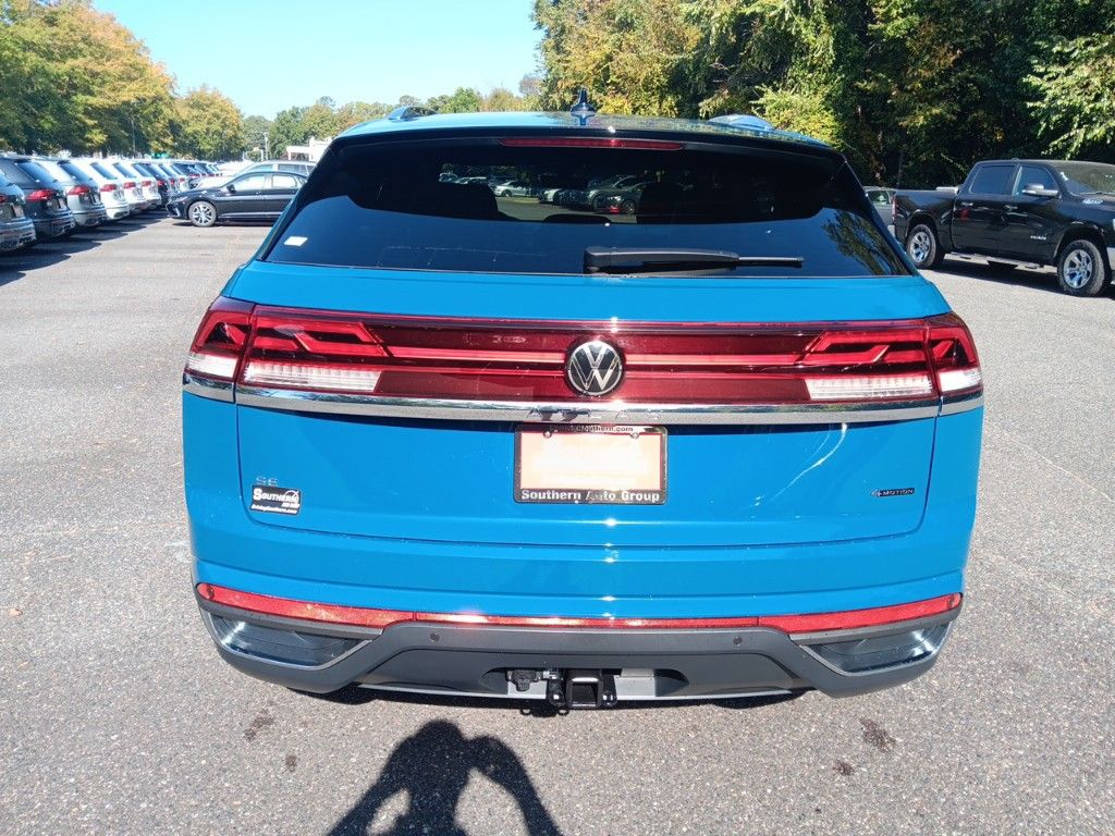 2025 Volkswagen Atlas Cross Sport 2.0T SE w/Technology 4