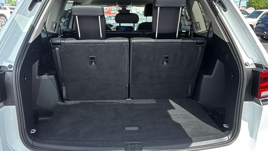 Used Car 2025 Volkswagen Atlas  2.0t Se W/technology For Sale Under $40,000 In Austin, Texas