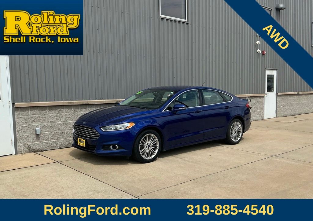 2016 Ford Fusion Azul (Deep Impact Blue) Sedán Tracción en las cuatro ruedas 6 velocidades Automática