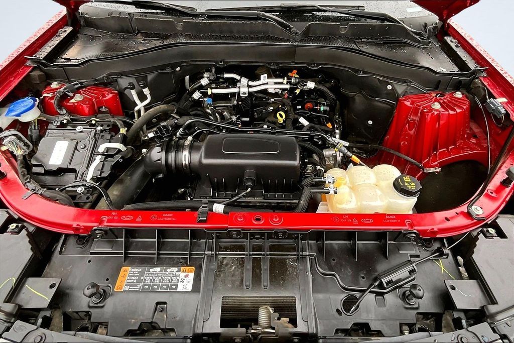 2023 Ford Explorer XLT Red at Baytown Hyundai