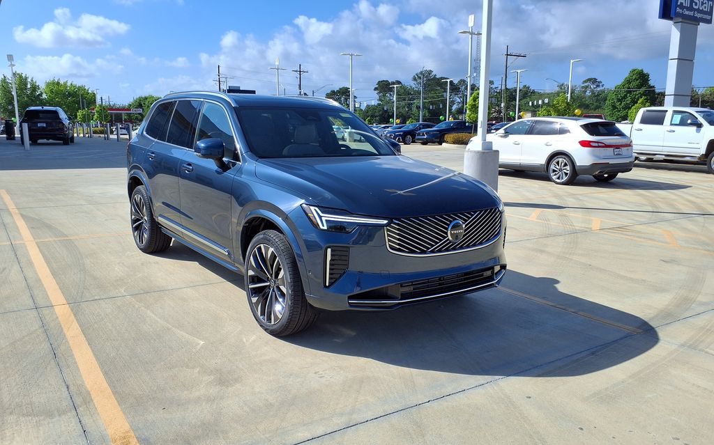 2026 Volvo XC90 Plug-In Hybrid T8 Plus