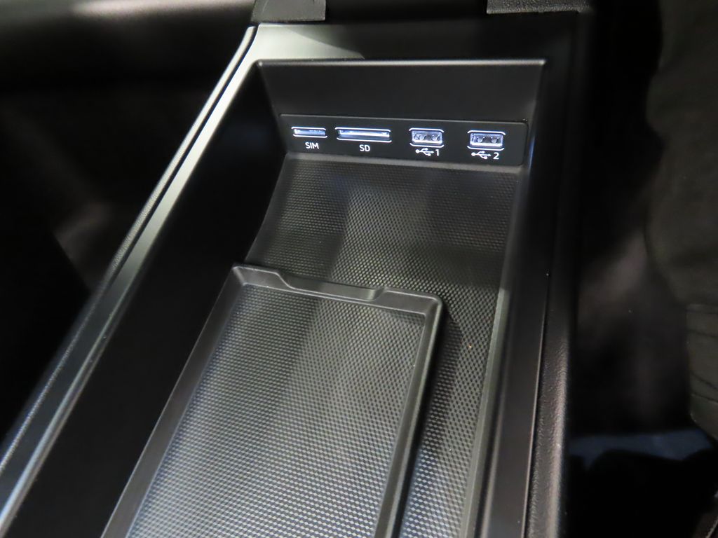 Thumbnail: 2020 Porsche 911 - 29