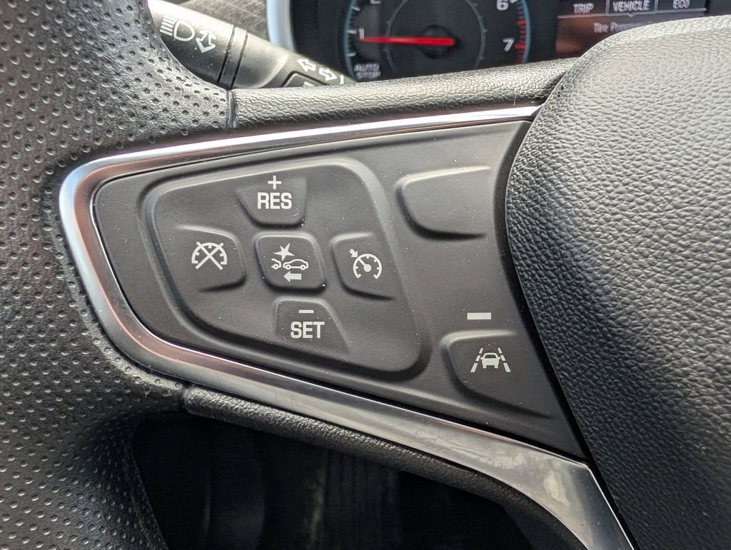 2024 Summit White Chevrolet Malibu LT FWD Sedan