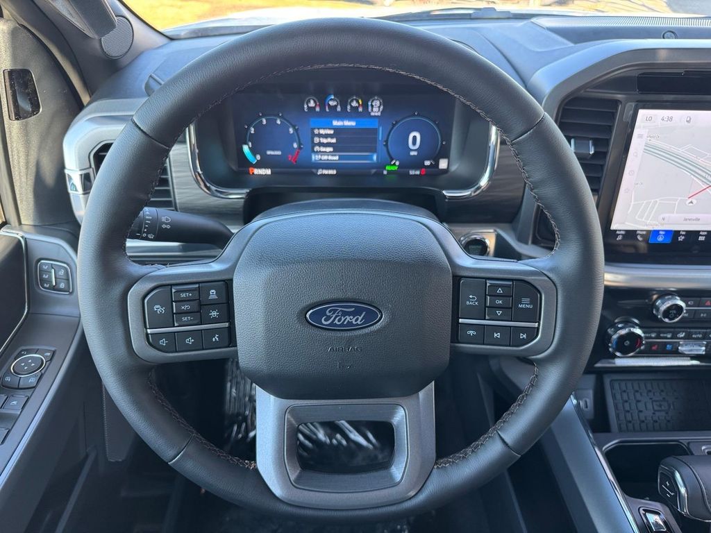 New 2026 Star White Metallic Tri-Coat Ford Lariat image 12