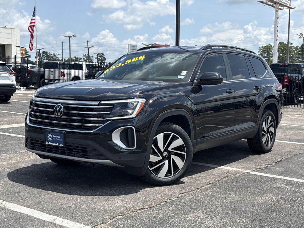 2024 Volkswagen Atlas 2.0T SE w/Technology Black at DeMontrond Auto Country