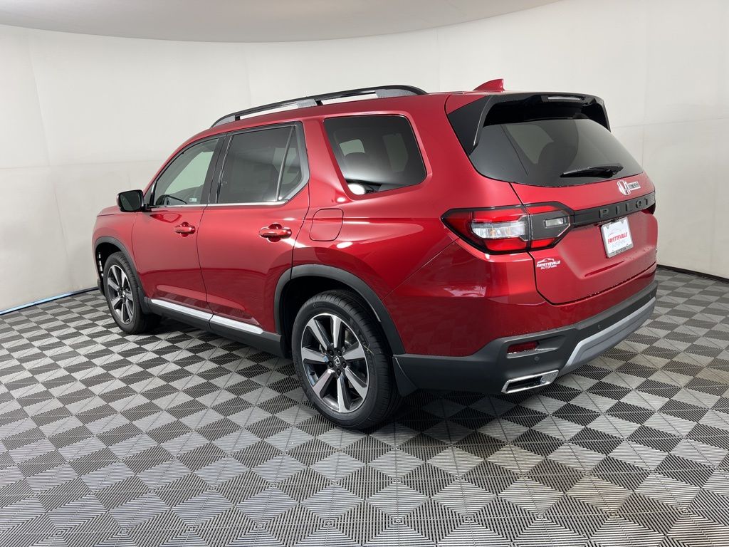 2025 Honda Pilot Touring 3