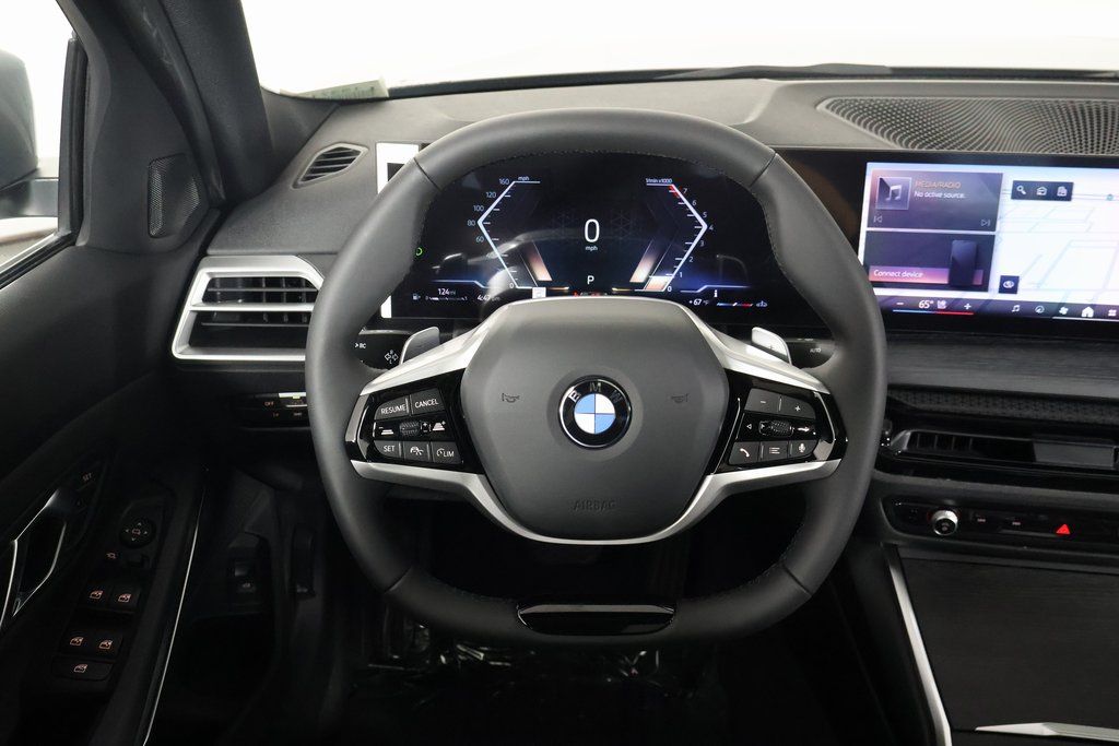 Thumbnail: 2026 BMW 3 Series - 3