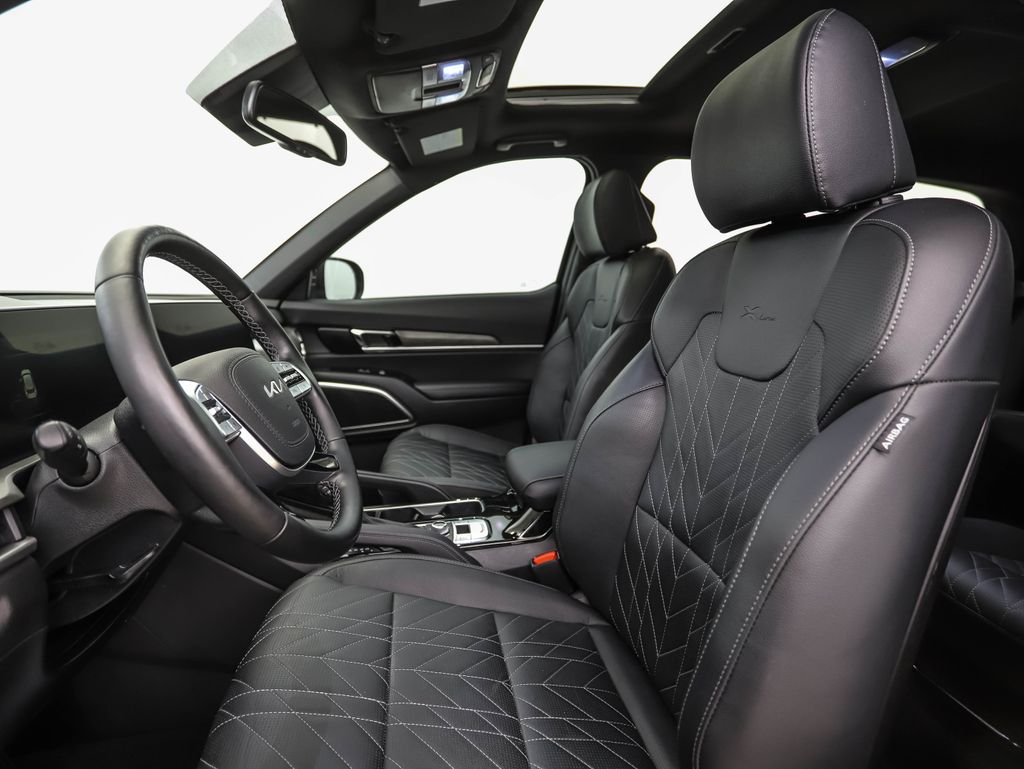 Thumbnail: 2023 Kia Telluride - 11