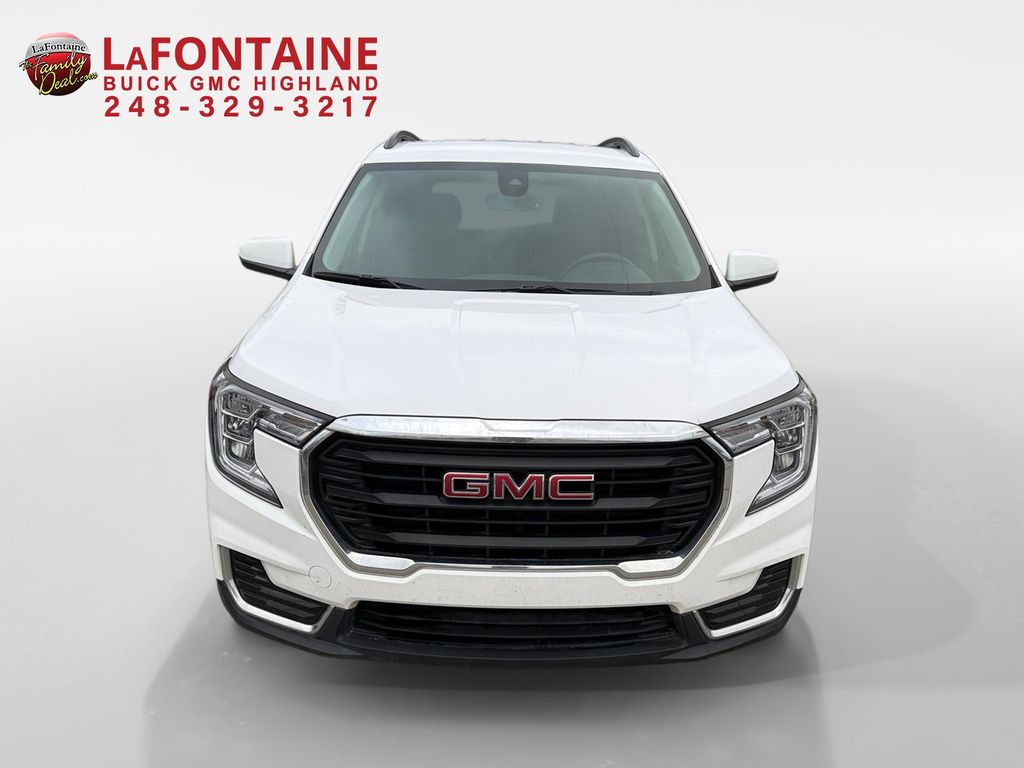 2022 GMC Terrain SLE 2