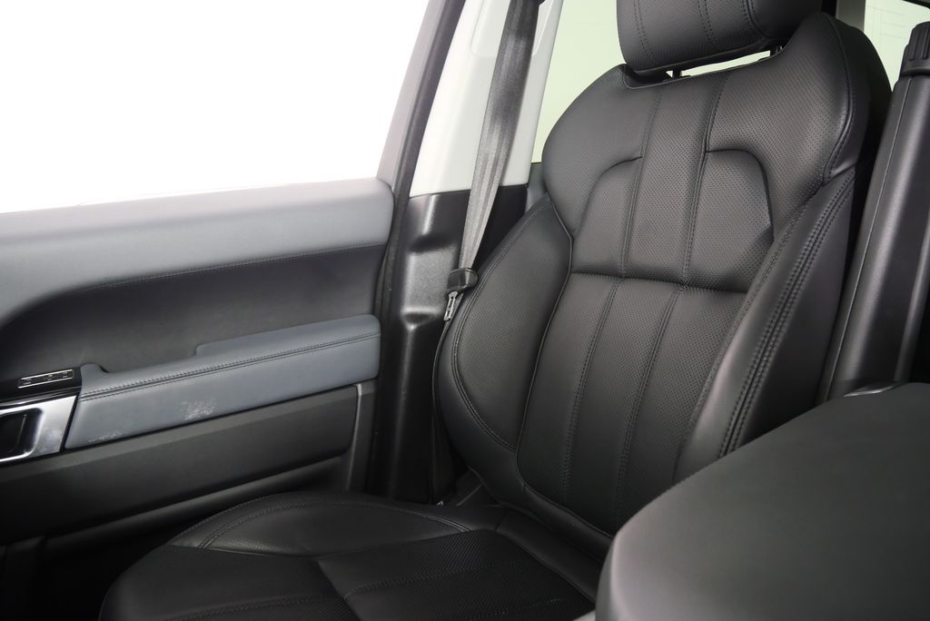 Thumbnail: 2015 Land Rover Range Rover Sport - 27