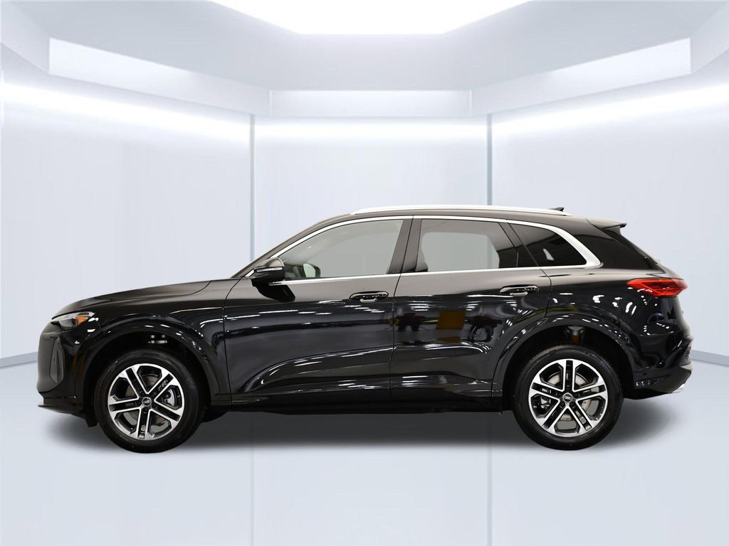 Thumbnail: 2025 Audi Q5 - 2