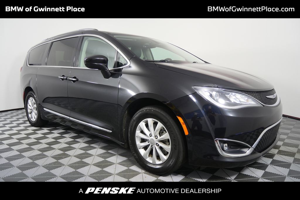 Thumbnail: 2019 Chrysler Pacifica - 1